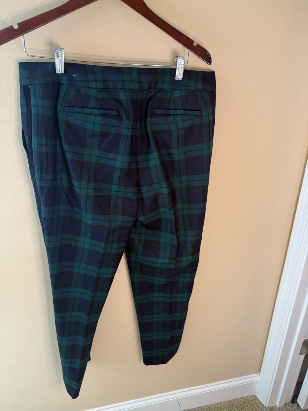 Talbots plaid Hampshire Ankle Pant holiday size 12 P